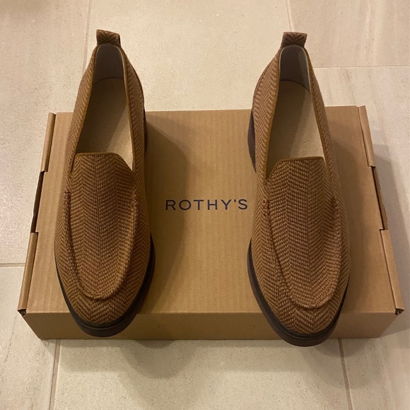 Rothy's Lug Sole Loafer - Picture 2 of 4